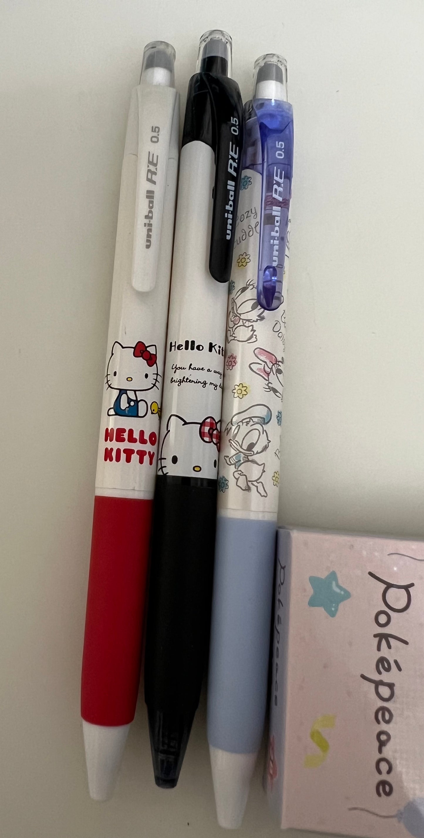 Uni-ball R:E 0.5 gel pens( Hello Kitty and Disney)