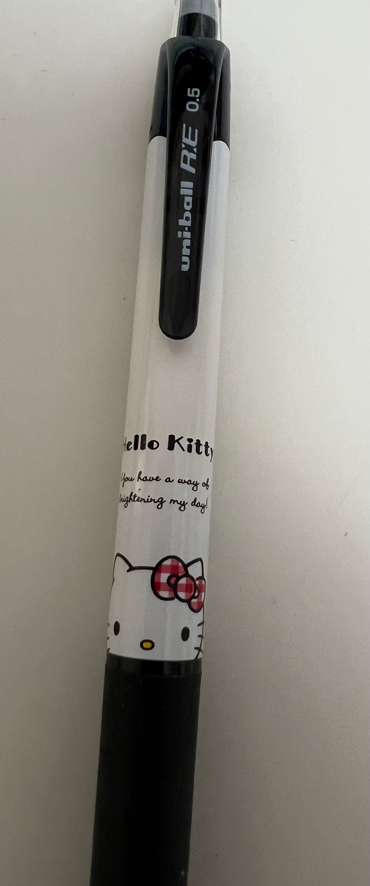 Uni-ball R:E 0.5 gel pens( Hello Kitty and Disney)