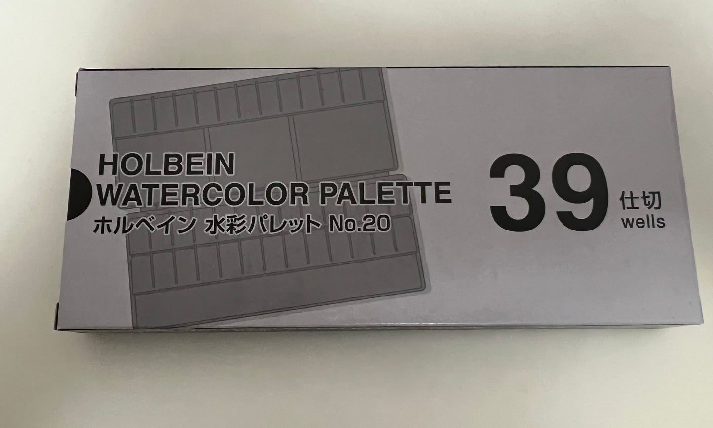 Holbein Aluminum Watercolor Palette No.20 – 39 Color Capacity