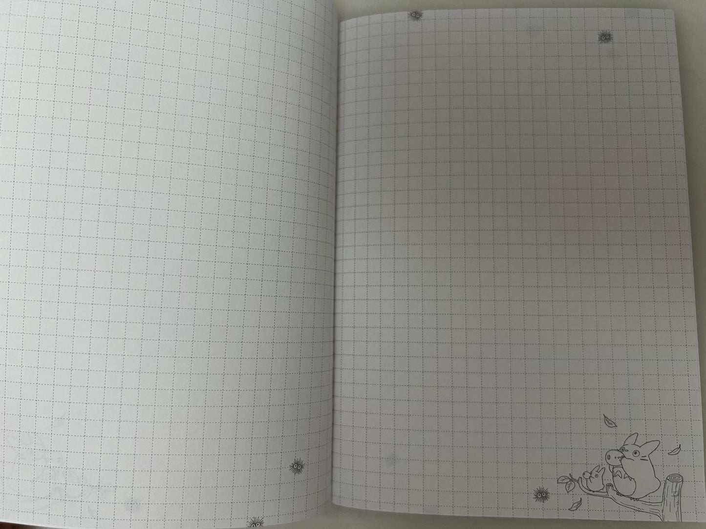 Totoro B6 Notebook – 48 Pages (Graph Paper / Ruled Line with Dot)