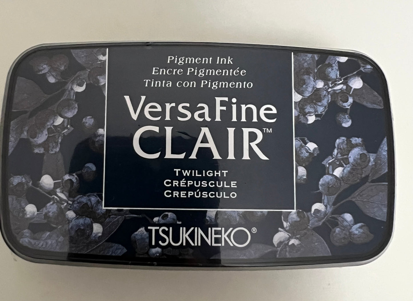 VersaFine CLAIR Tsukineko ink pad